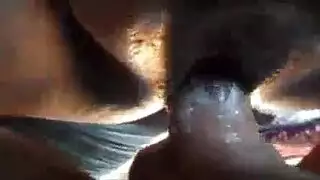 اشتم أحمر الشعر مجموعة من ثلاثة أشخاص