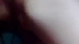 عربية ساخنة تتباهى بثدييها المثاليين وفرجها المشدود