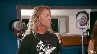 كواليس فيلم إباحي: نجمات البورنو تمص وتُمارس الجنس خارج الكاميرا