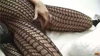 بنات لكزس الجامحات يصبحن مشعرات ويدخلن في فعل صريح