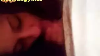 وضعية الكلب الإباحية: فتاة مصرية تتعرض للضرب من الخلف