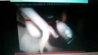 قضيبان ورجل بيتزا واحد: جماع توصيل ناضج
