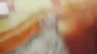 امرأة عراقية ناضجة تمتلئ بقضيب مصري ضخم