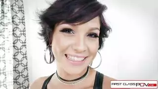 الألفا الأنيقة تسيطر بينما يشاهد الحبيب السابق بلا حيلة