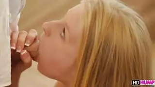 أبريل هول تأخذ إيلاجًا مزدوجًا مثليًا إباحيًا