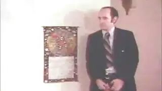 فيلم إباحي رجعي: عواطف خفية لشخصية أم
