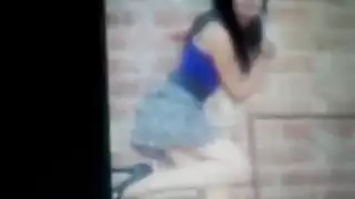 بورنو المشاهير: كارينا كابور تُقْذَف داخلها