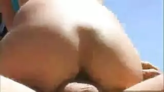 سكسي تحت برج خليفه