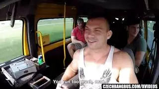 فرج الشقراء المثير يُفحص بتفاصيل صريحة