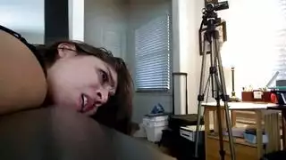 سحاقيات بريطانيات شقراوات: تقبيل عميق باللسان وجنس