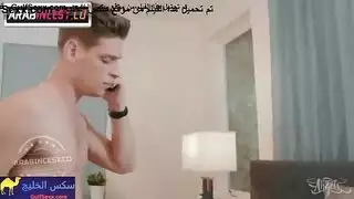 شيميل يغوي زميل السكن المستقيم مشاهد عنيفة