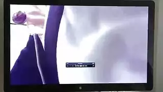 تجلخ كسها وتنزل شهوتها