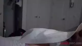 كرتون إباحي بمشاهد صريحة