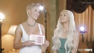 جنس تاكسي خشن: إلسا جان تأخذ عضو سائق التاكسي في موتيل سري