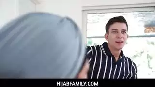 إباحية صريحة: فتيات بأجسام مثالية وأثداء مذهلة يصبحن وقحات