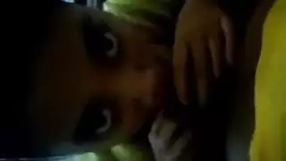 حفلة مسبح إباحية: جماع جماعي في الخارج بالماء