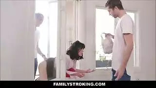 ام وبنت بيتانكور لأول مرة اباحية