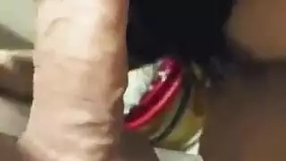 تسريب إباحي عربي: منتج ينيك ولاء ويقارنها بمشهورة