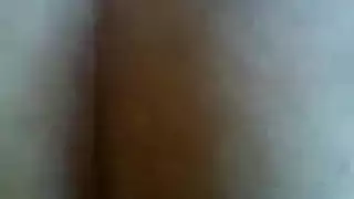 جلسة نيك قاسية: طيز ممتلئة ومهبل مبلل