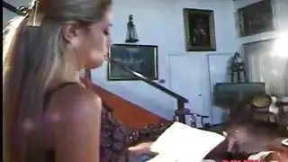 تفريغ الحمولة داخل كس مغربي غريب