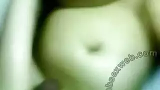 ام فتحه كسها لابنها عشان لحس بعنف ويبعص