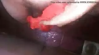 المعلمة لابسة تنورة جلد