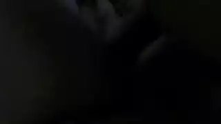 قذف على مؤخرتها تحت ضوء القمر