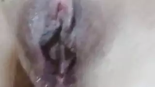 جلسة نيك صعبة مع عاهرة مغربية تطلب القبلات وعبادة الأقدام