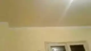 ينيك وحي نيم في سرير