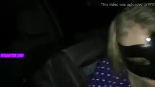 فيلم إباحي في السيارة مع بي بي سي شرج قوي والقذف على ظهرها