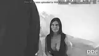 ياسمين البرية تُمارس معها الجنس في مشهد كرة القدم الإكس إكس إكس