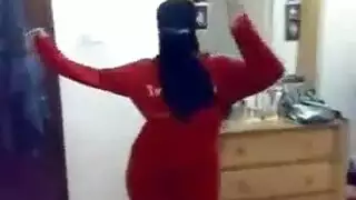 منقبة شر موطة تحكي مغا مر اتها الجنسية الايا حية