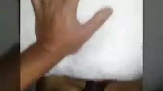 زوجة الأب تبتلع السائل بعد جنس عنيف