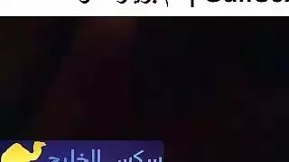 واحد بيدعك زبو