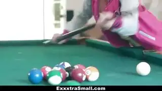 تجمع عائلي إباحي: بنات عمة وثنائي أم وابنة فاسق