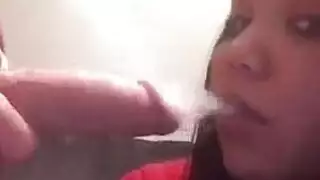 المرء السمن إلي لديه زب