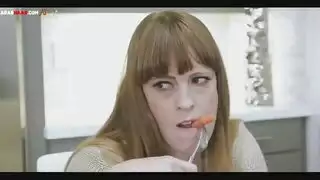 حركة جنسية قوية بين الأخوة غير الأشقاء مع قذف داخلي