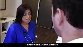 فانتازيا نيك بزاز ممرضة هاردكور مع أثداء ضخمة