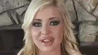 فيلم بورن ويس أندرسون السري: يداعب فرجها المبلل في الغرفة المجاورة