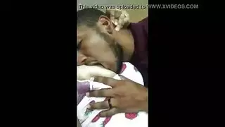 رجل عراقي ينيك مرته بالغرفه لابسهه أجمل