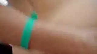 مهرجان نيك علني مع عاهرة ساخنة