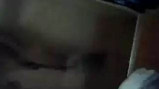 أم مغربية ناضجة تُدمر فرجها بقوة