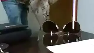 وظيفة مكتبية إباحية: العاهرة المصرية تقذف للمدير