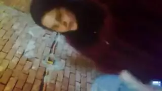 عريس وقح يضاجع عروسته في تسخين جنسي صريح