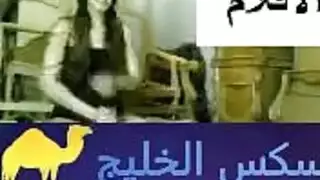 نجار يزنق زبونه في المطبخ