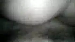 احتفال بممارسة سادية شرجية لمؤخرة كبيرة