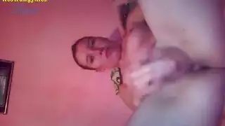 أوقية كاميرا قذرة: عاهرات ومومسات في عرض جنس جماعي