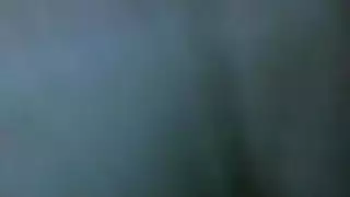 كس جائع يأخذ ضربًا نباتيًا ضخمًا